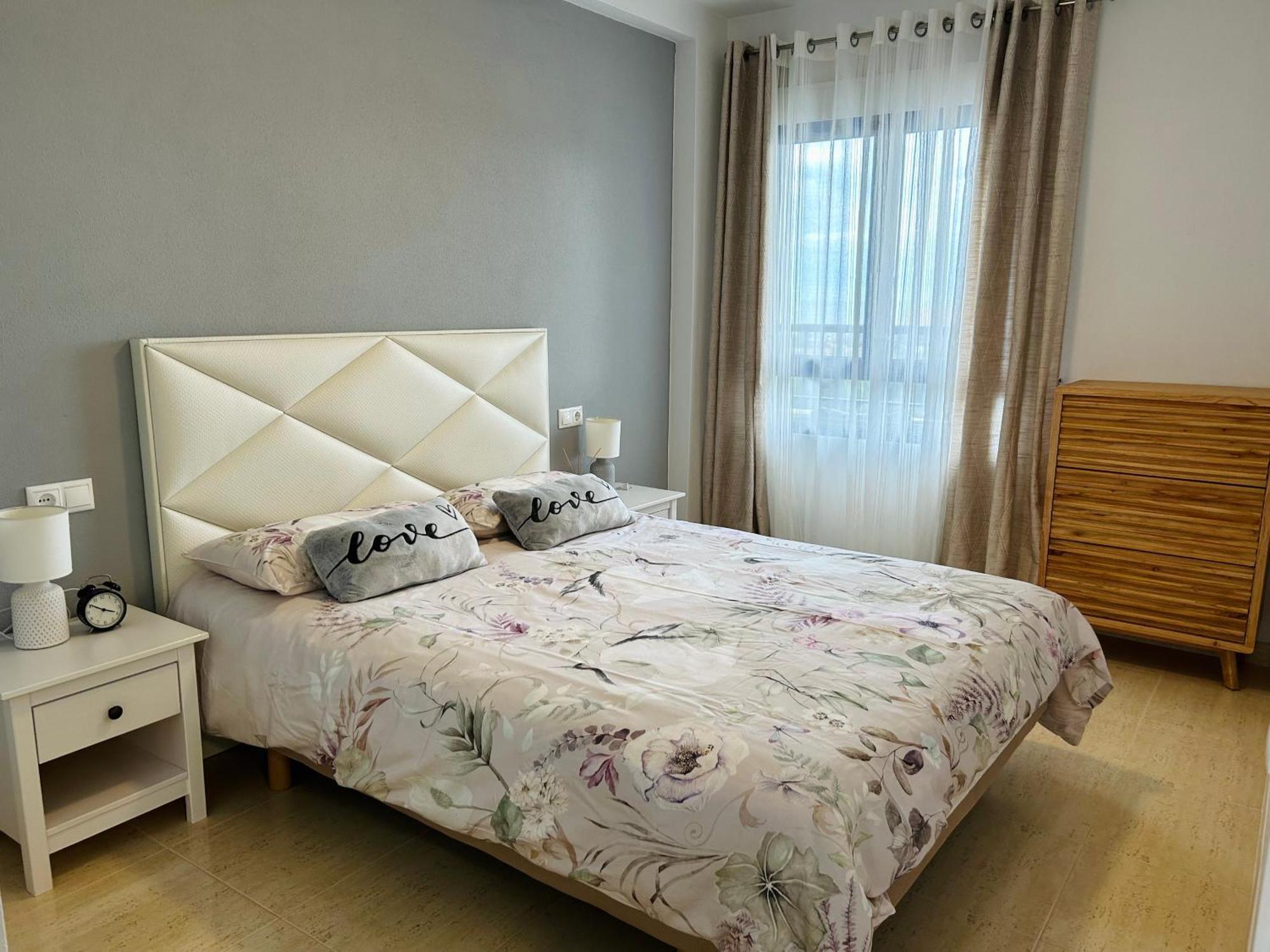 Apartamento Hermosa Glea Campoamor Extérieur photo